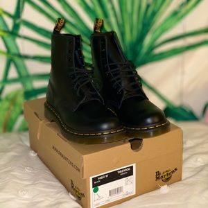 Dr Martens 1460 Smooth Leather
